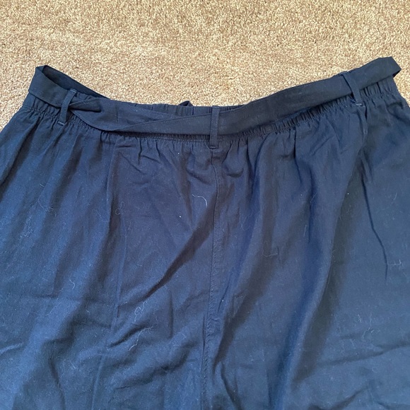 Laura Plus Blue Linen blend Capris size 20 - Picture 4 of 5